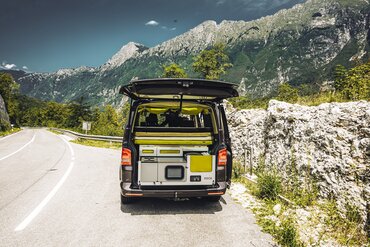 Zmień swoje auto w kampera. Korzystna oferta na Nestbox